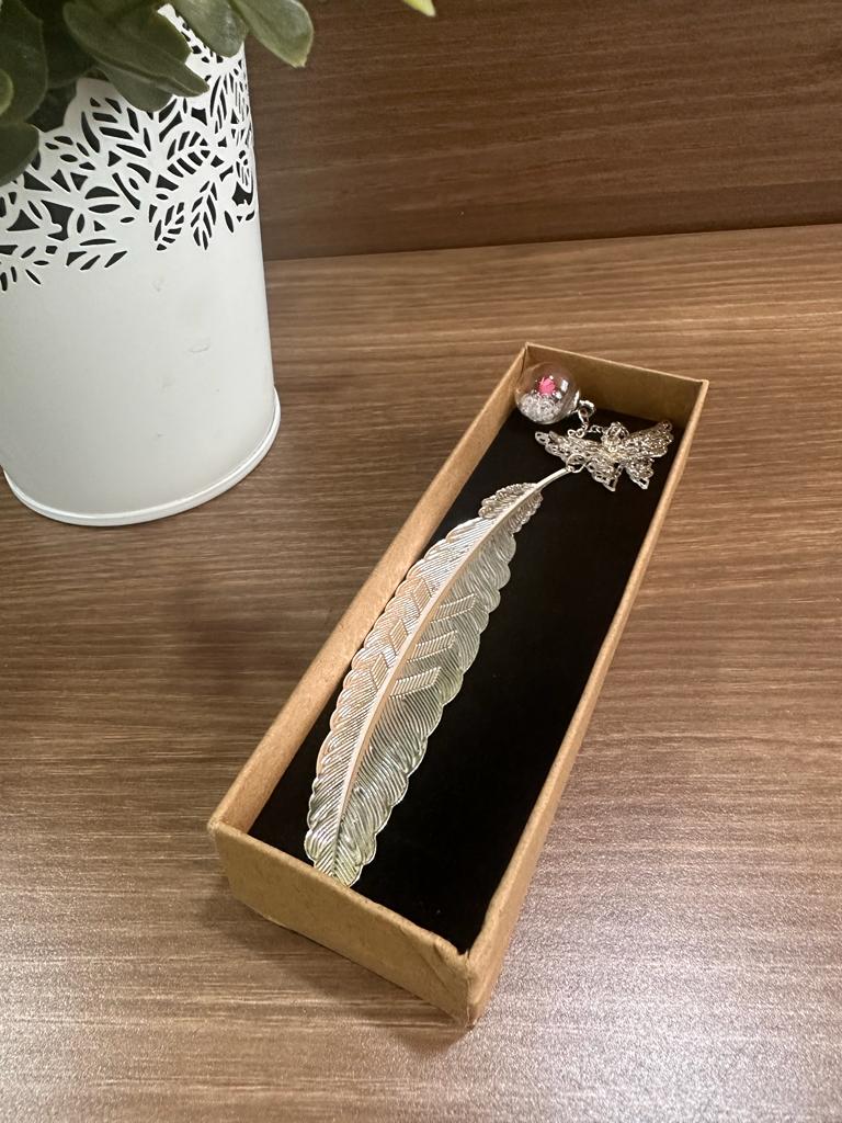 فاصل معدنى ريشة فضى